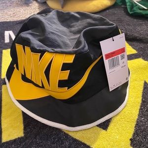 Nike Vintage Futura Bucket Hat - Black